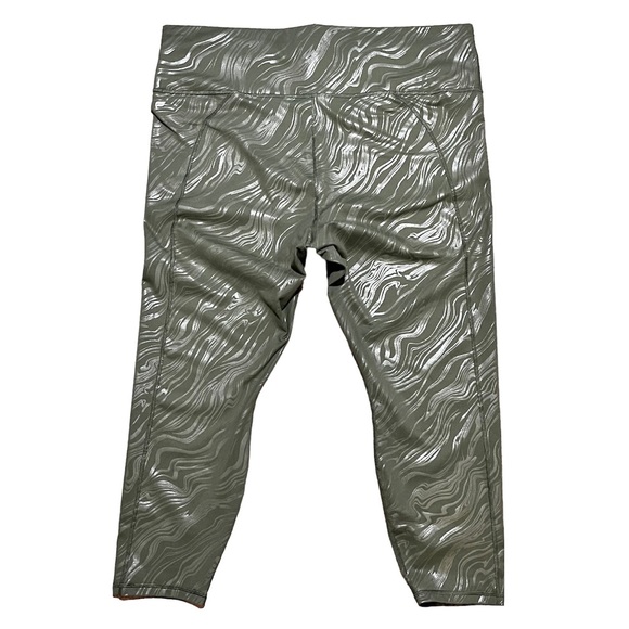 Fabletics Define Power Hold High Waisted Ranger Green Marbleize Print Leggings - Picture 5 of 16